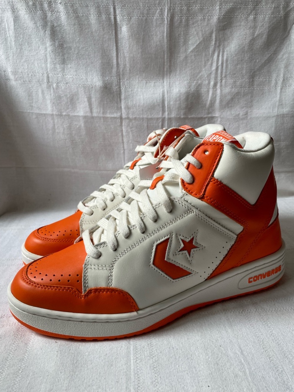 Converse Weapon Mid White Orange Leather Sneakers Men's Size 11 A11956C